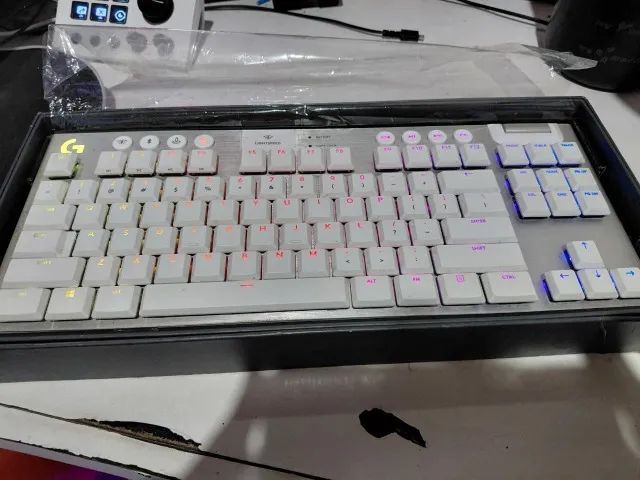 Logitech G915 TKL