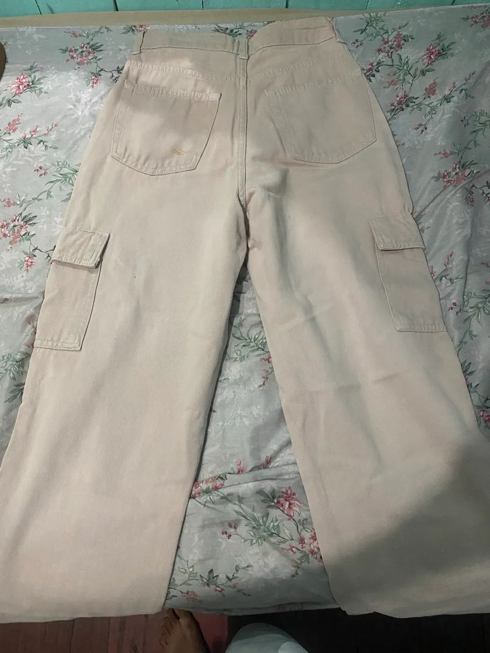 calça cargo bege - Foto 2