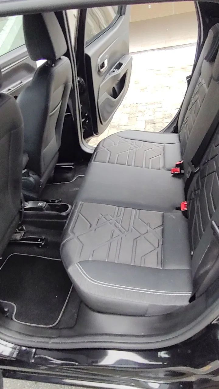 Fiat Strada Volcano 1.3 Flex 8V CD Aut. 2023 - Foto 5