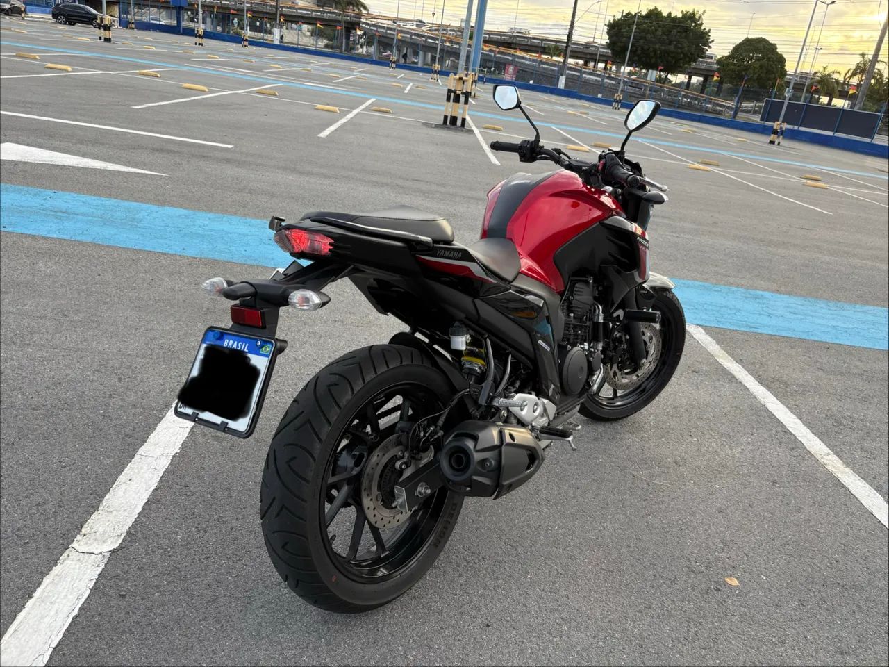 Fz25 ABS - Foto 4