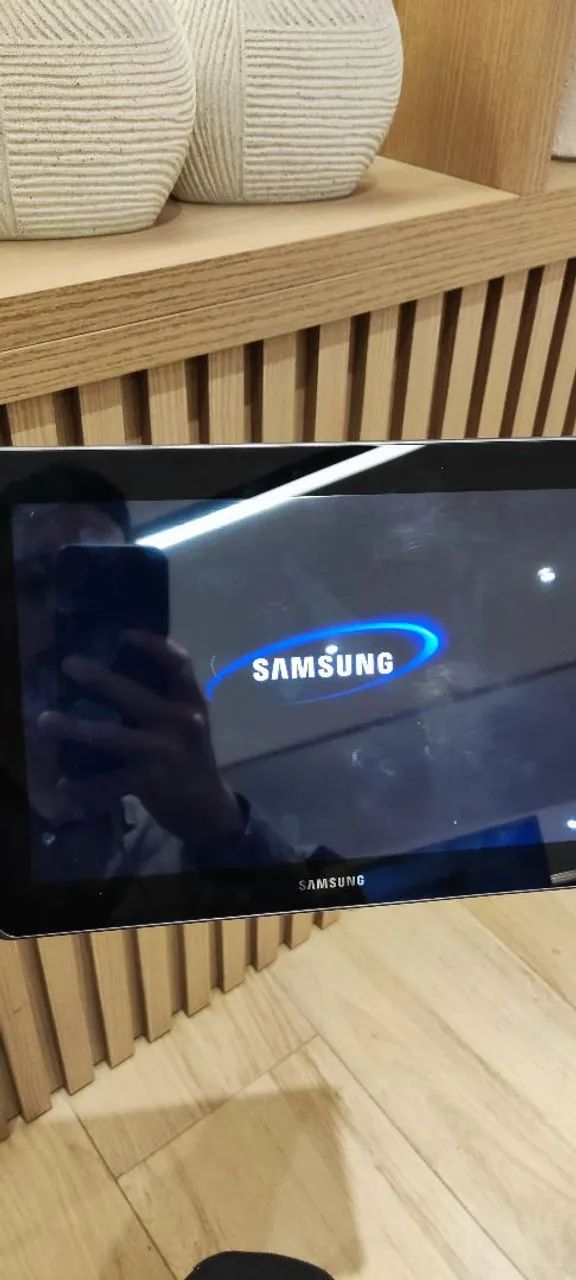 Vendo tablet Samsung 7.1 - Foto 2