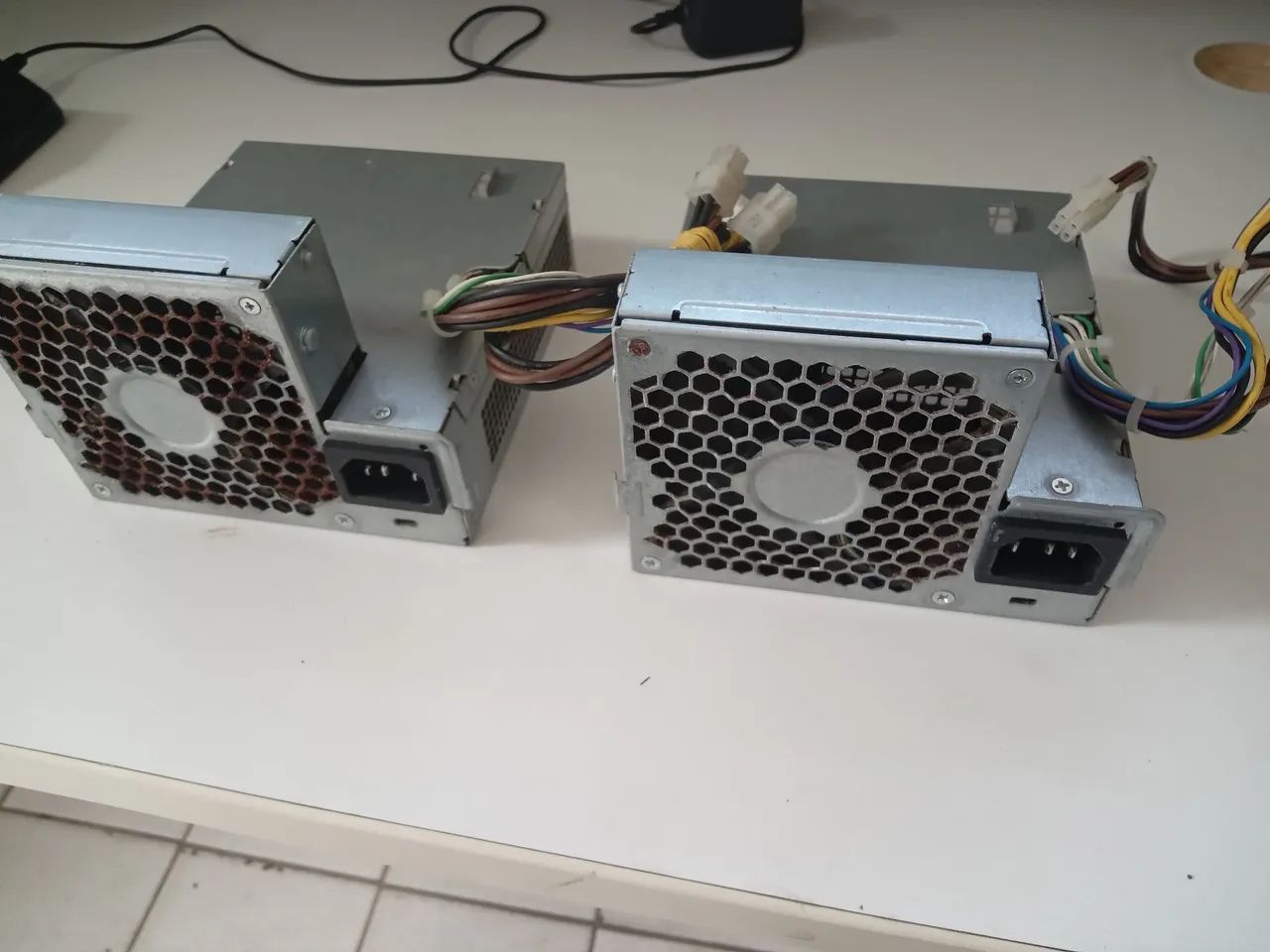Tô vendendo essas duas Fontes da marca HP  - Foto 3