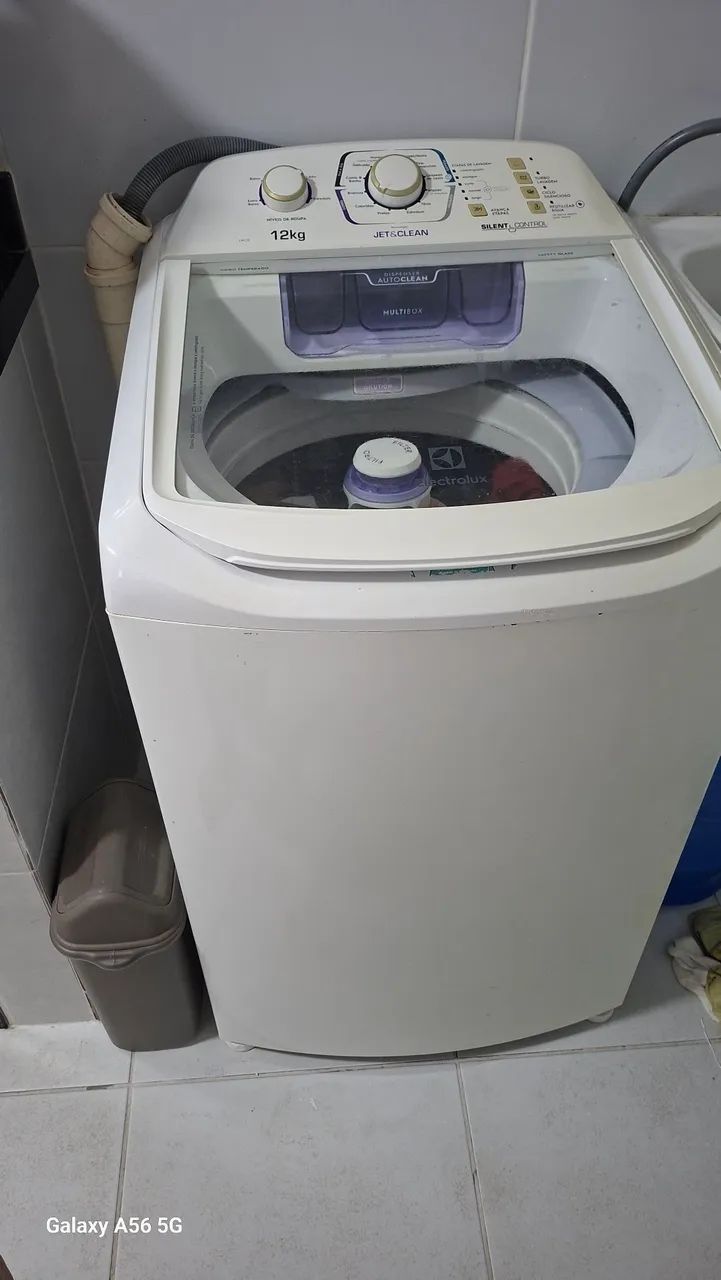 Maquina de lavar 12k Electrolux  - Foto 3