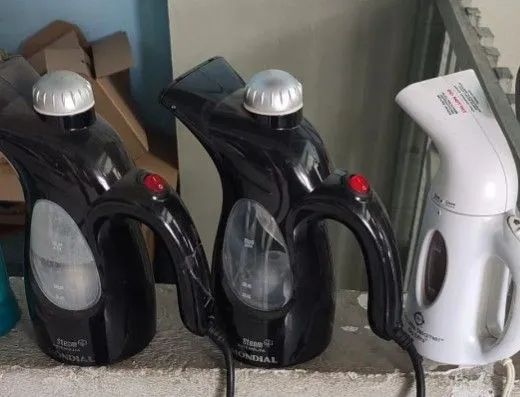 Lote 3 steam vaporizador passar roupa ( o lote por 100,00)