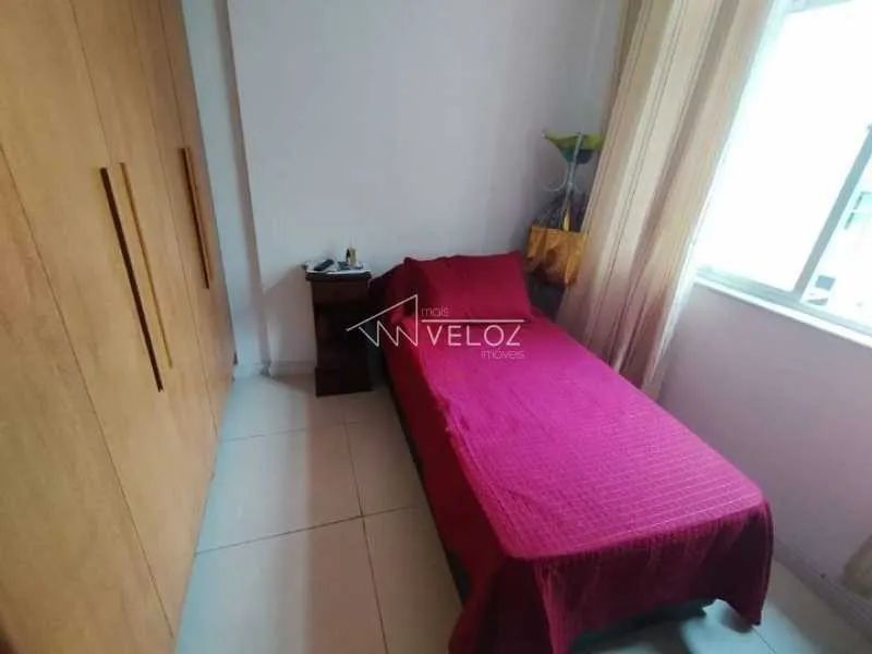 Kitnet/Conjugado - / Residencial / Centro