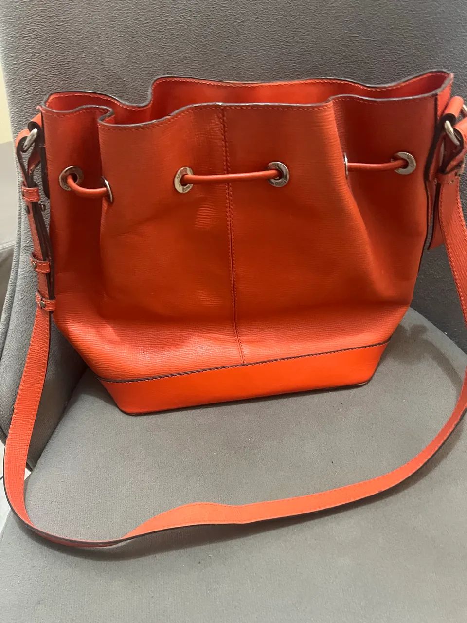 Bolsa Schutz laranja  - Foto 3