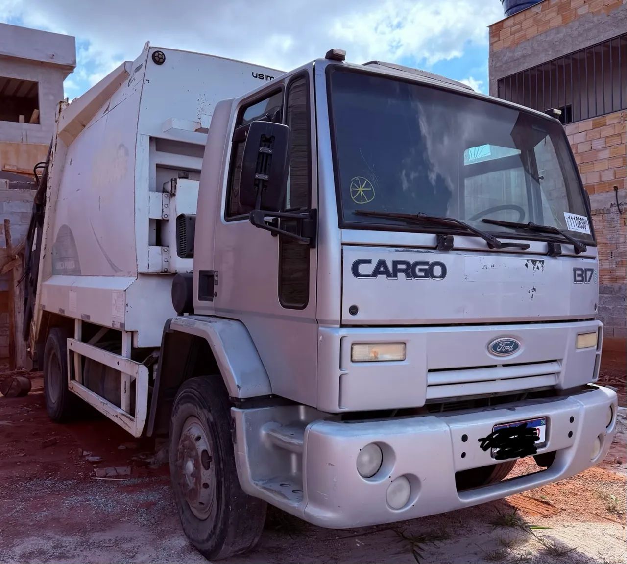 Ford cargo 1317 2009