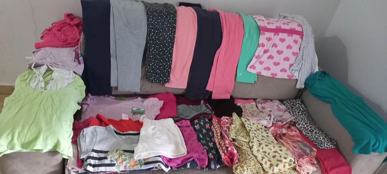 Roupas de meninas tamanhos 10,12 