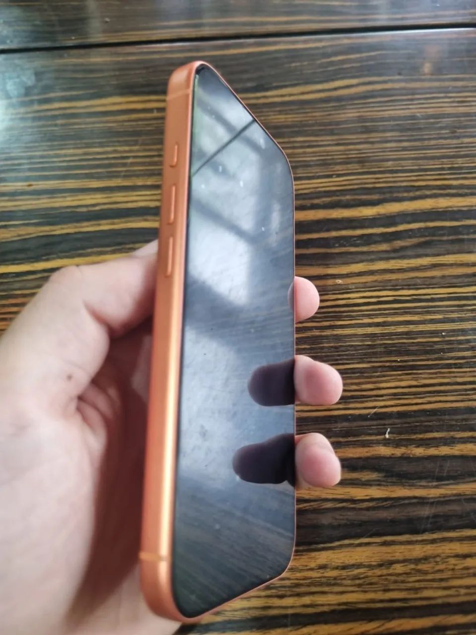Vendo IPhone 17 pro na garantia  - Foto 4