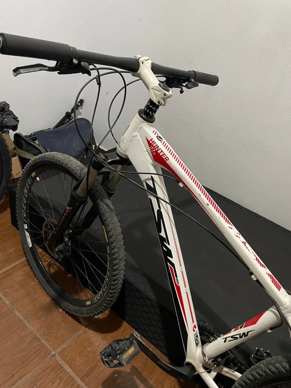 2 Bikes Aro 27,5 - TSW Hunter Alumínio + Houston Netuno - Freio a Disco - Foto 5