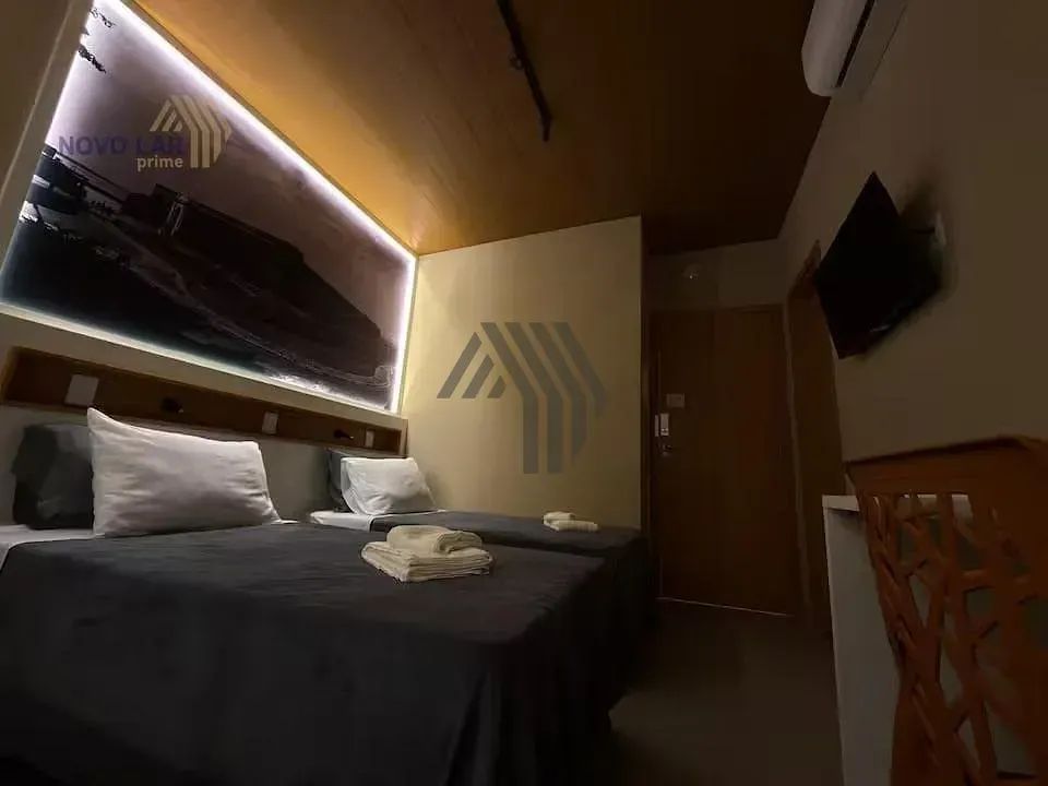 3446- Kit Net para locação com aproximadamente 20m², quarto com banheiro, mobiliado com ex - Foto 2