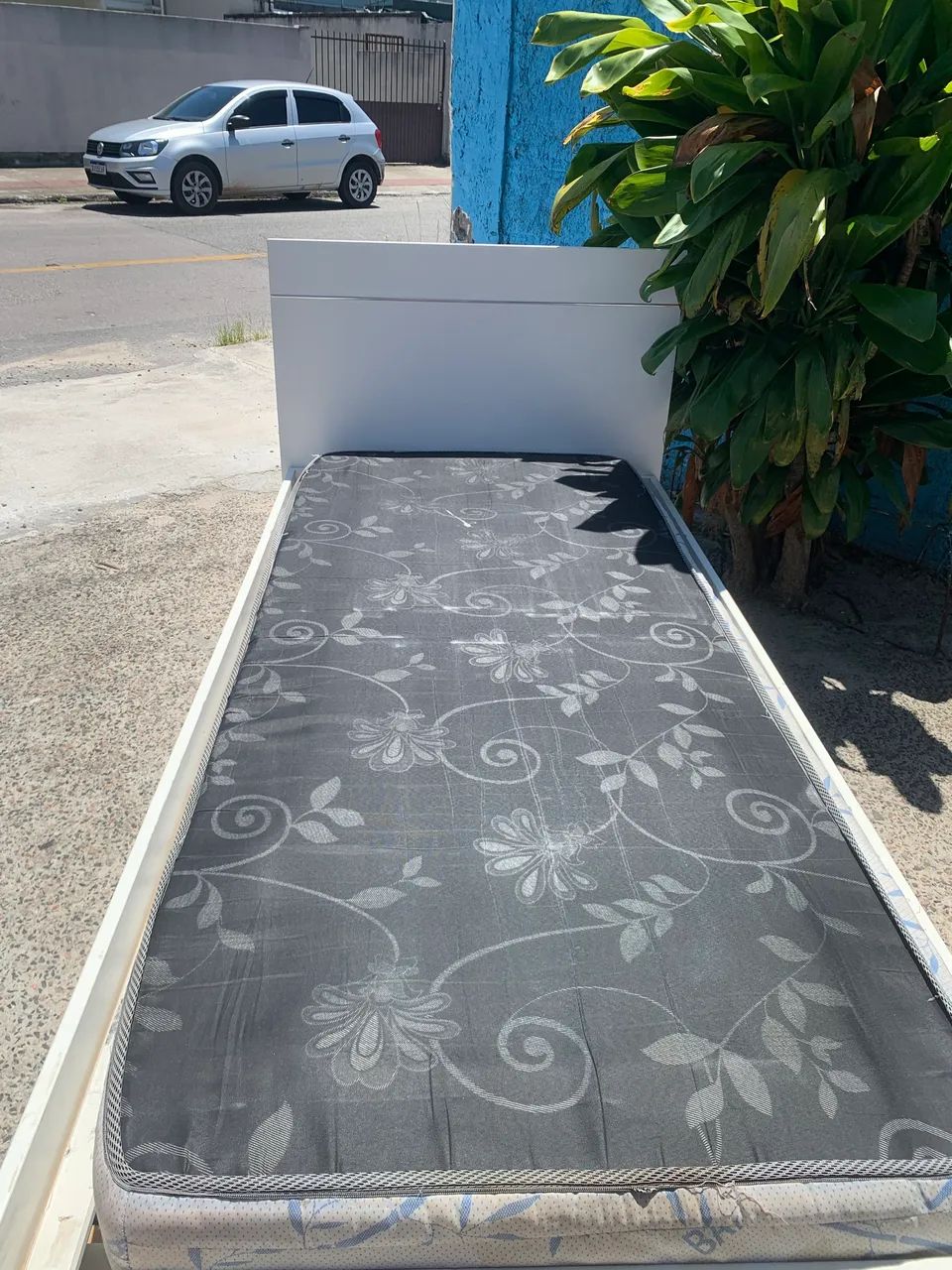 CAMA DE SOLTEIRO EM MDF COM GAVETAS E COLCHÃO  - Foto 5