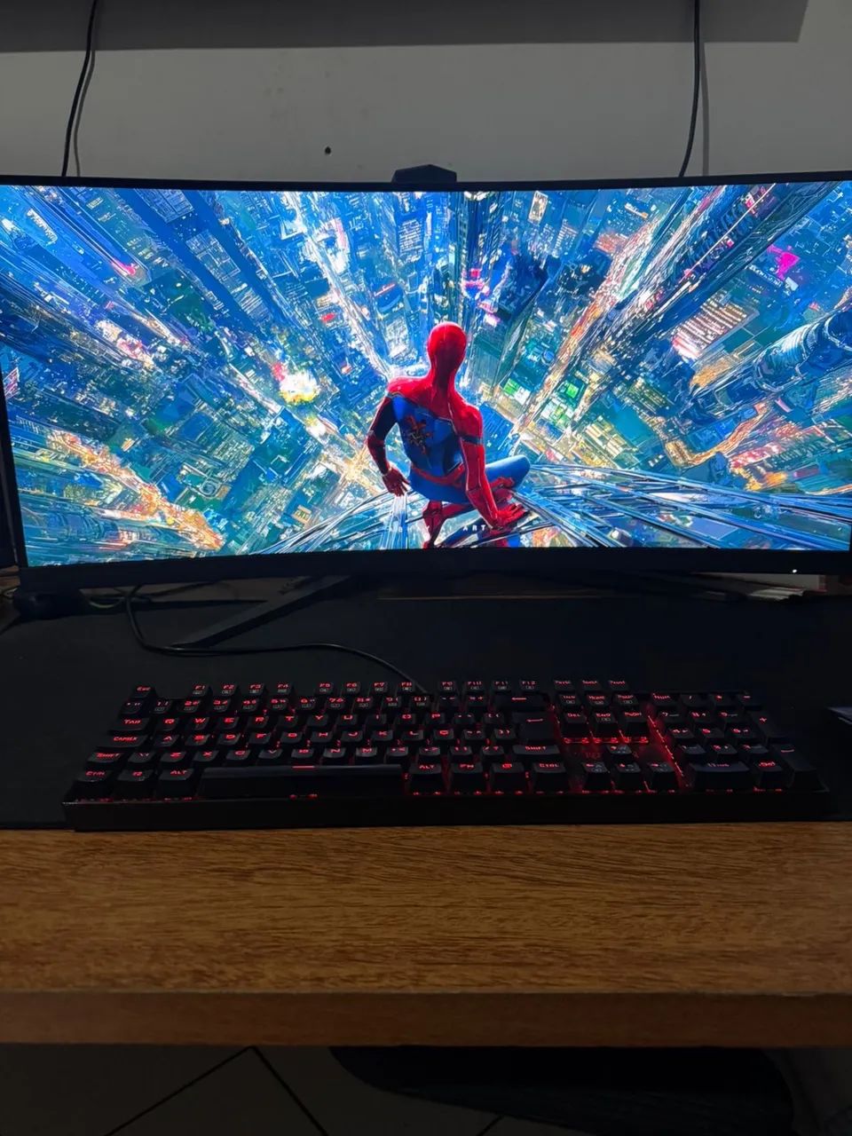 Monitor gamer curvo AOC 34 - Foto 3