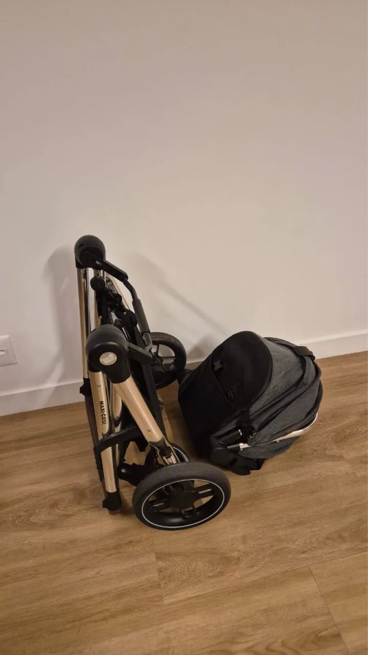 Carrinho Maxi Cosi Anna 3 Luxe e Bebê conforto com base  - Foto 4