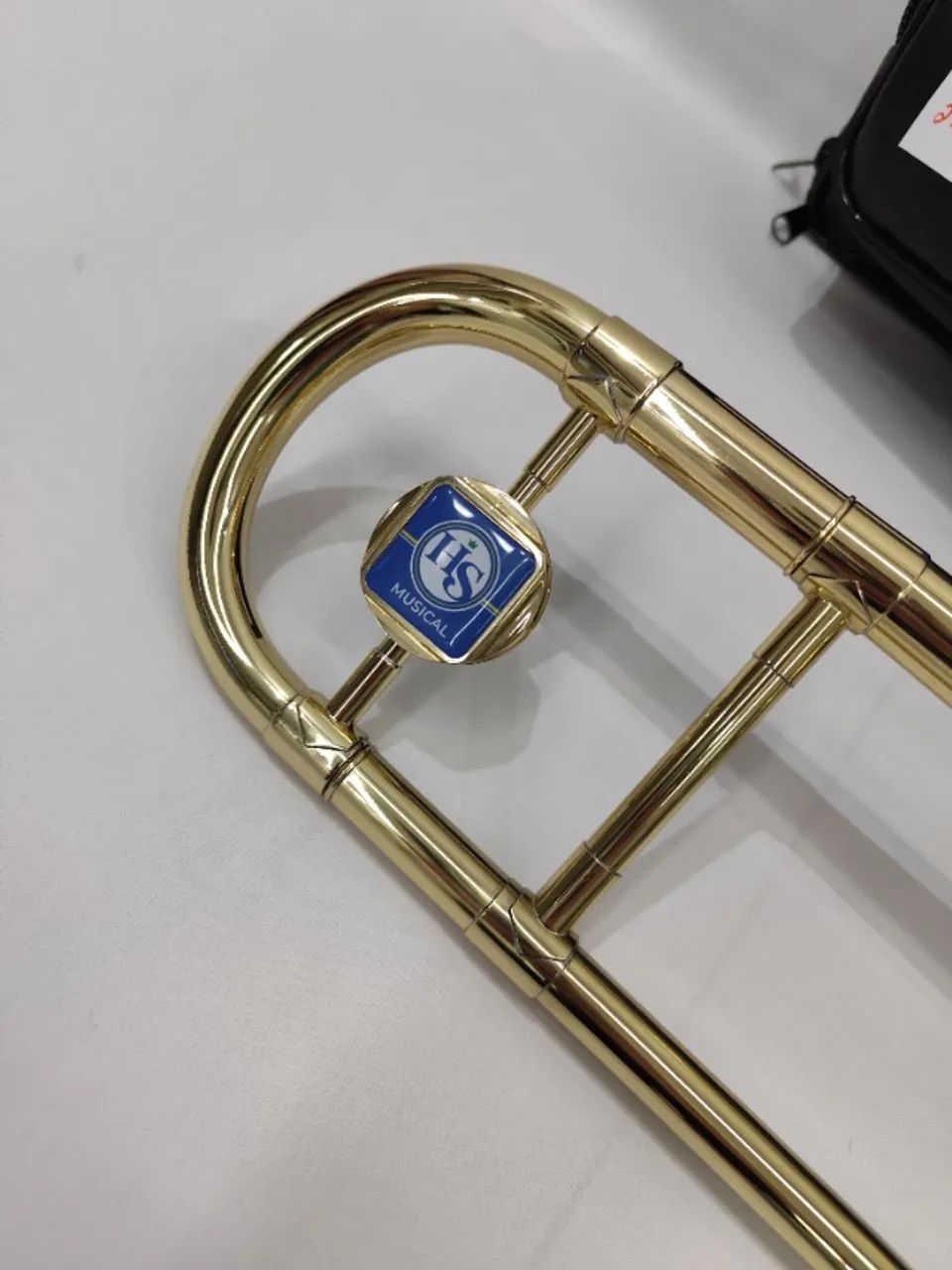 Trombone HS Musical TBV2 Sib Trigger - c/ Gatilho e Contrapeso - Laqueado - NOVO R$ 11.990 - Foto 3