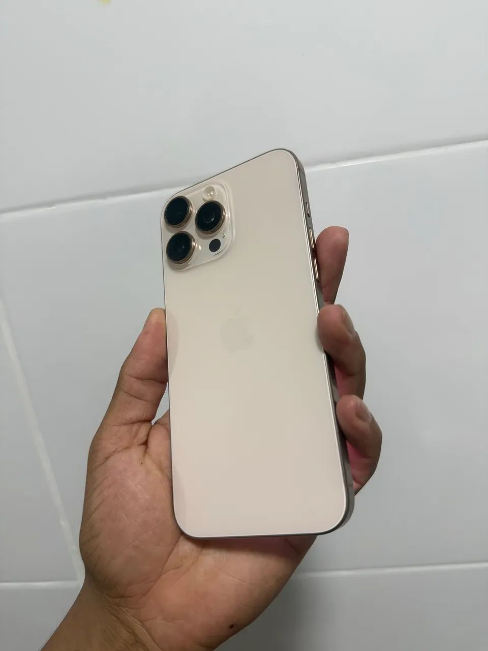 iPhone 16 pro Max  - Foto 2