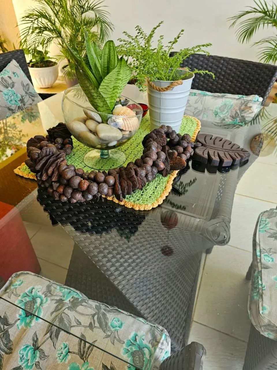 Colar de mesa 