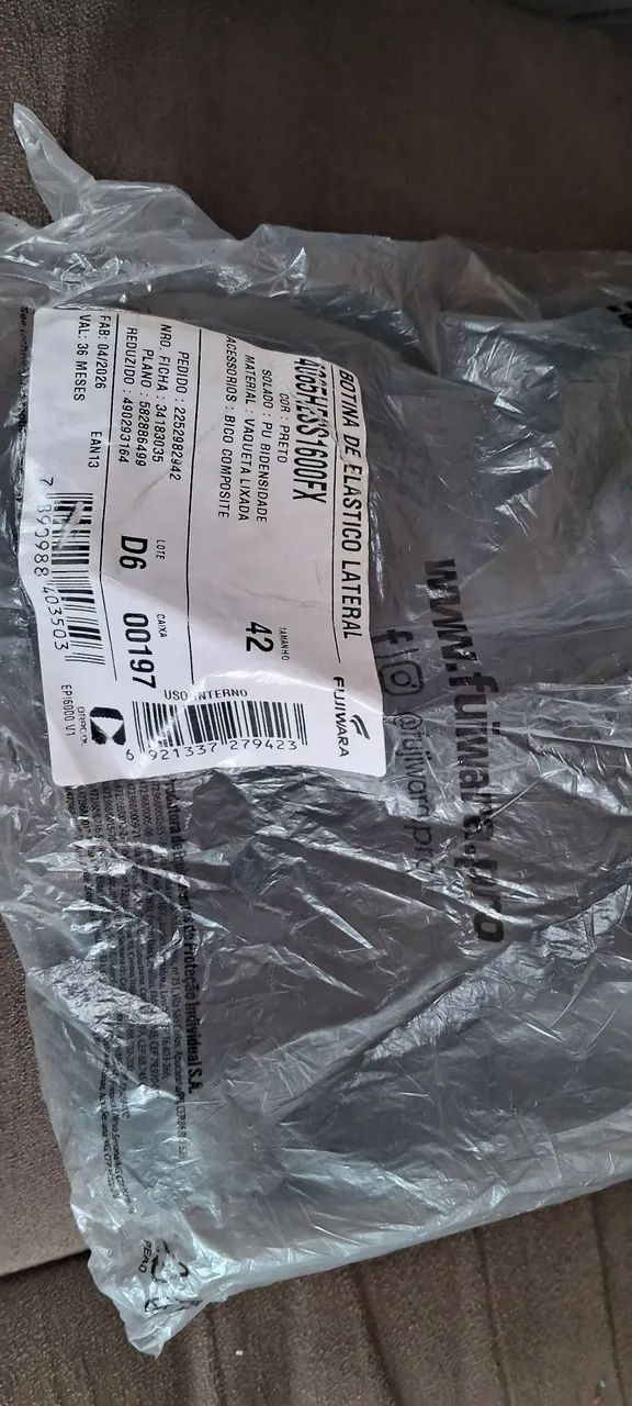 2 Bota nova 42 100$$ - Foto 4