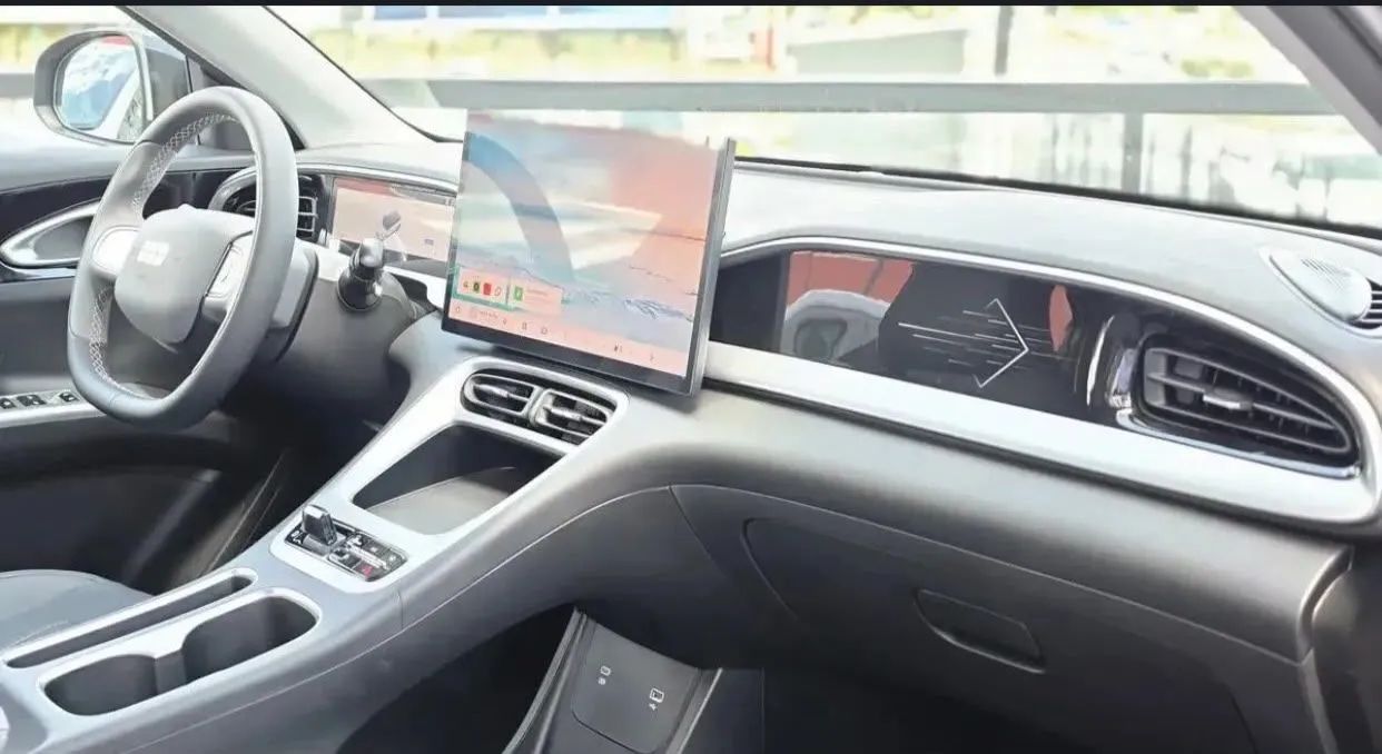 Geely EX2 Max 2026 - Foto 3