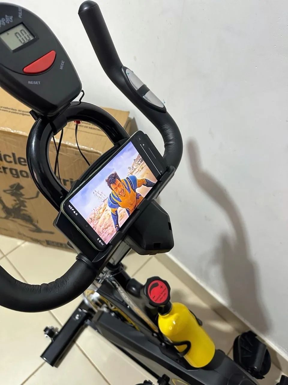 Bicicleta ergométrica nova na caixa - Foto 2