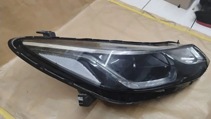 FAROL LED CRUZE 2017 LADO DIR 42680778