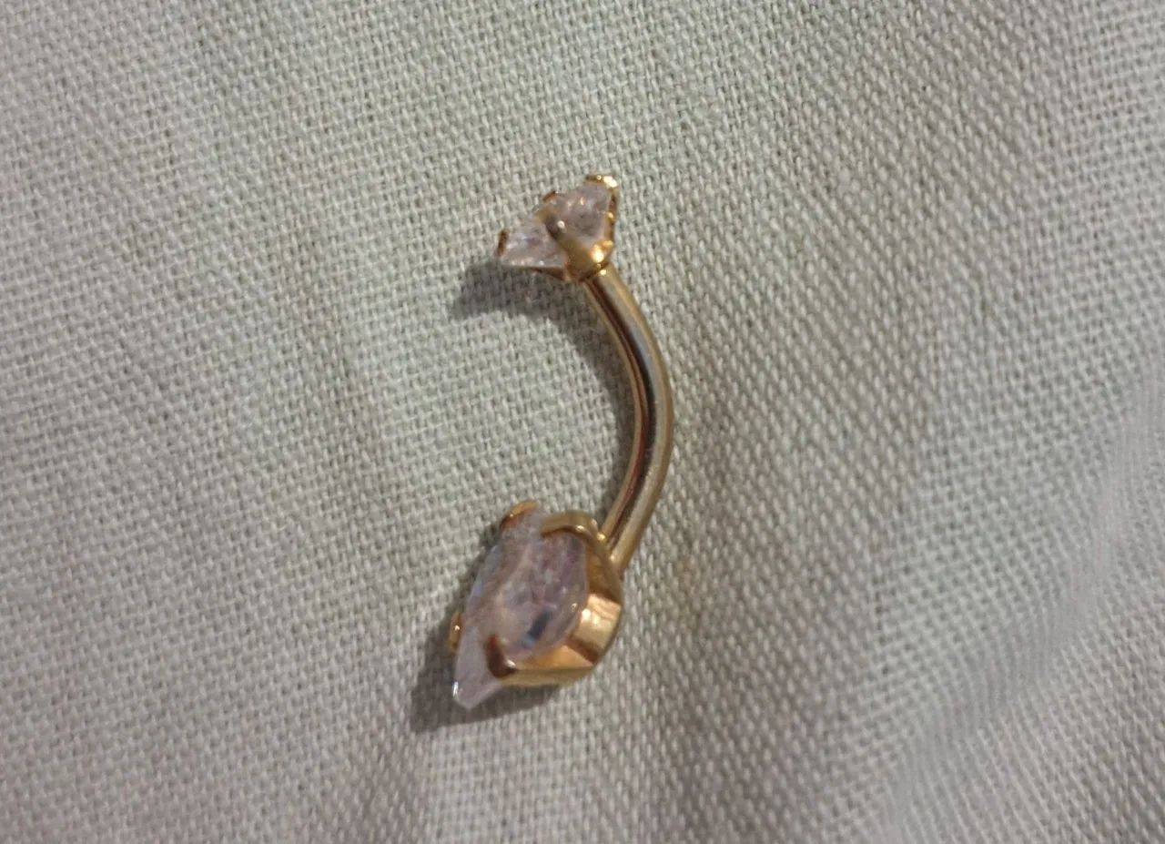 piercing de umbigo de coração  - Foto 4