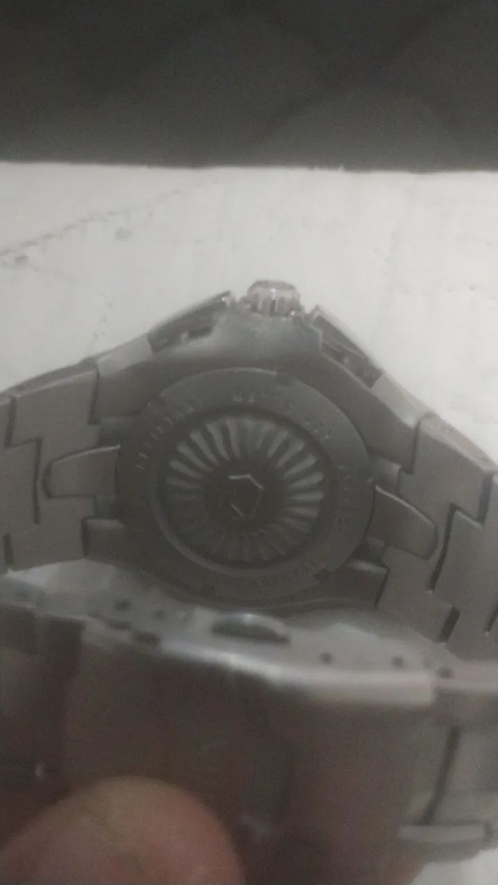 Relógio de Titanium