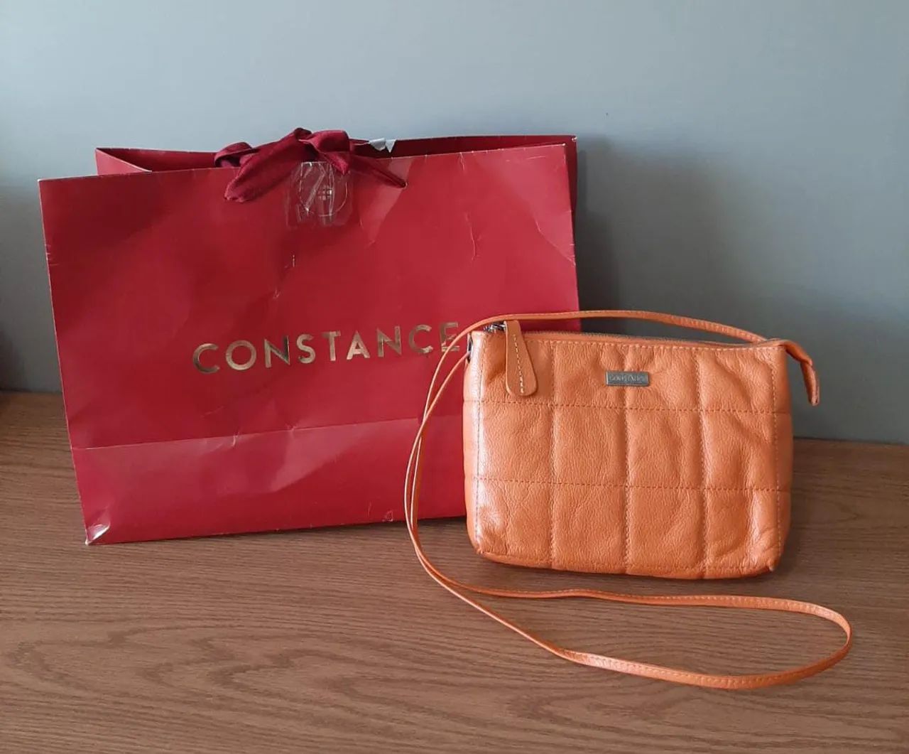 Bolsa Constance - Leia a descrição