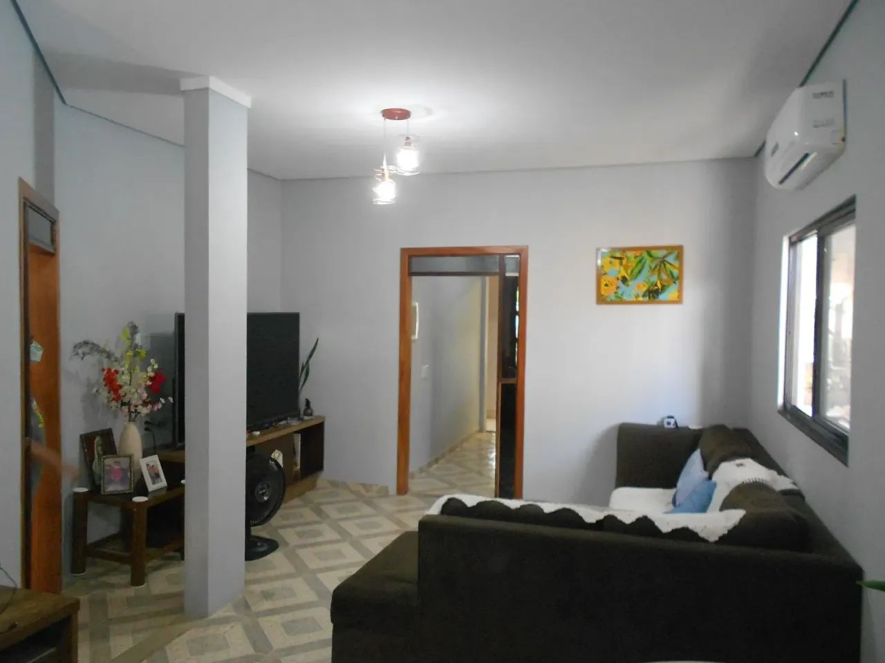 EXCELENTE CASA TIPO SOBRADO, 05 QUARTOS. - Foto 5
