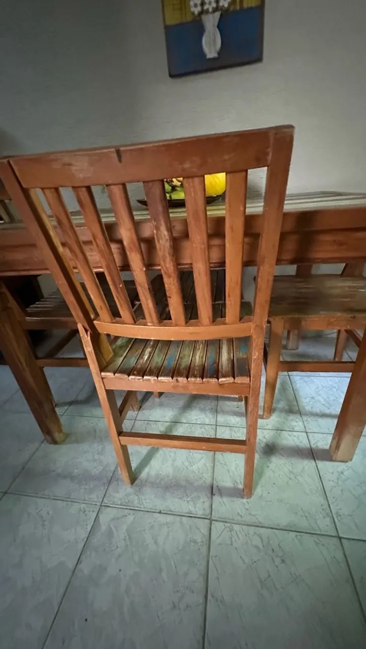 Mesa com cadeiras em madeira  - Foto 2