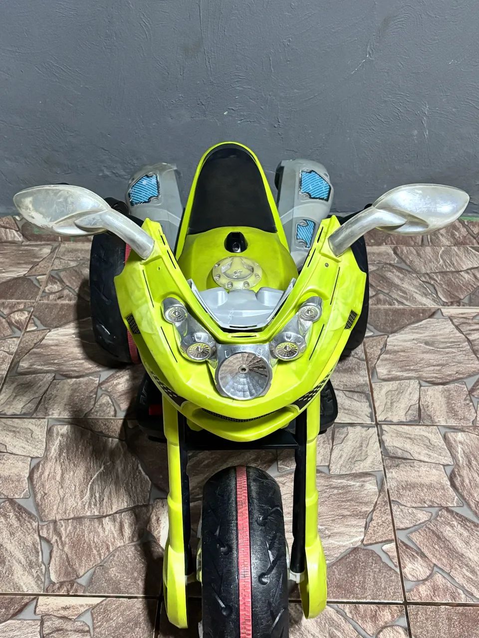 Moto Elétrica Infantil **Valor Negociável ** - Foto 3