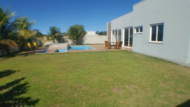 Casa 4 Quartos, sendo 3 Suítes, 380 m² c/ armários e lazer no Condomínio Polinésia - Foto 17