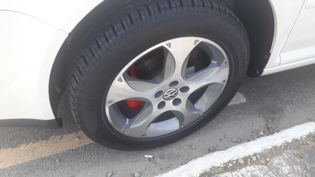 Golf impecável 1.6 branco 2013 mec 4 portas - Foto 3