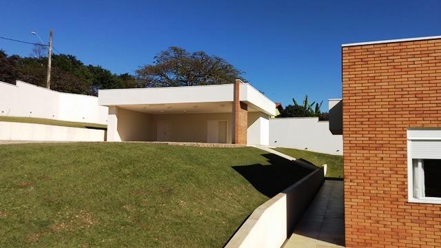 Vendo maravilhosa chácara em condomínio com frente para lago - Foto 6