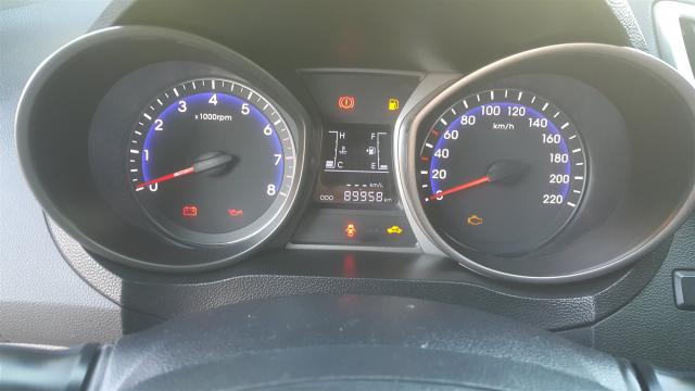 HYUNDAI HB20S 2014/2014 1.0 COMFORT PLUS 12V FLEX 4P MANUAL - Foto 5