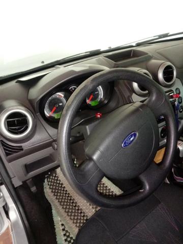 Ford Fiesta Class Hatch 1.6 2013 - Completo - Foto 9