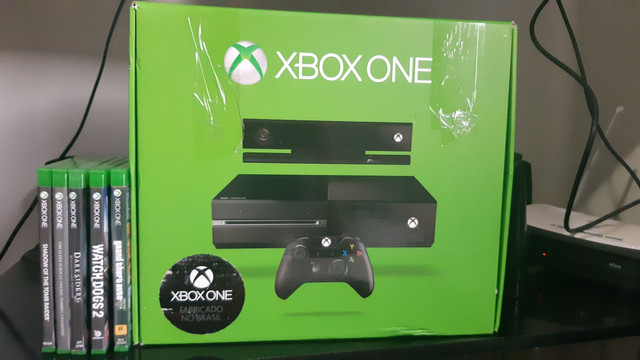 Xbox One Original +19 jogos + kinect + 2 controles + headphones tudo no original - Foto 2