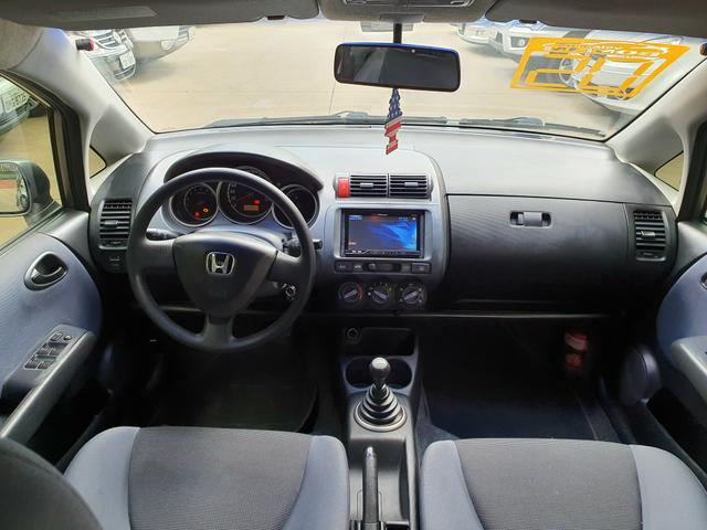 Honda Fit Lx Ano 2005 - Foto 7