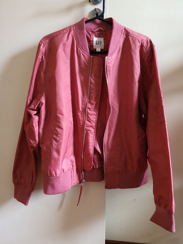 jaqueta bomber rose
