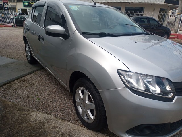 Renault Sandero Authentique Flex 1.0 12V 5P 2016 - Foto 2