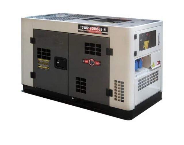 Gerador de Energia Diesel 10 kva Monofásico 110/220V Toyama TDWG sge-N12000   Silenciado - Foto 6