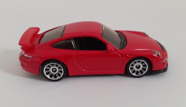 Porsche 911 GT3 2007 - Escala 1/64 Matchbox  - Foto 5