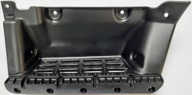 Linha Foton - Degrau da Porta Lado Esq. - L0845015035A0