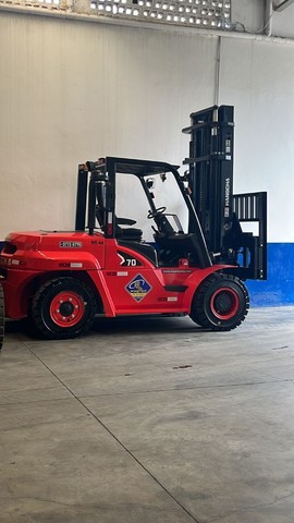 Locação de empilhadeira Hangcha zero 7 toneladas