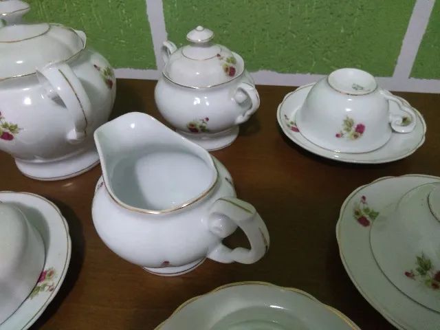 Jogo de Chá em Cerâmica Branco