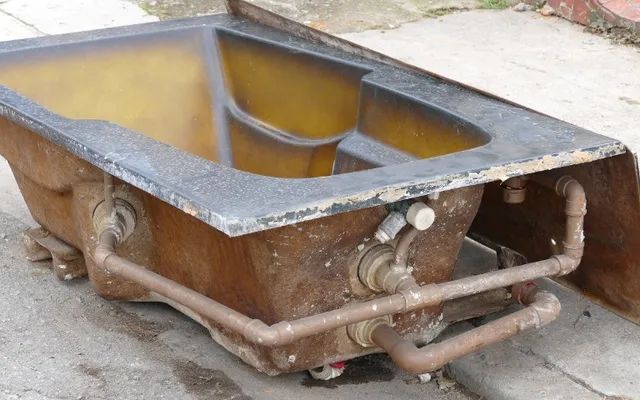 Banheira hidromassagem LEIA o anúncio - Foto 2