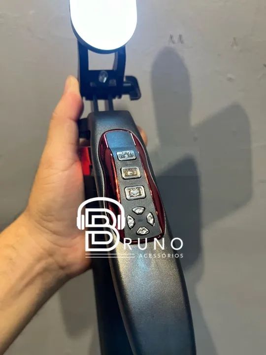 Bastão pau de selfie com tripé de 1.80 metros.