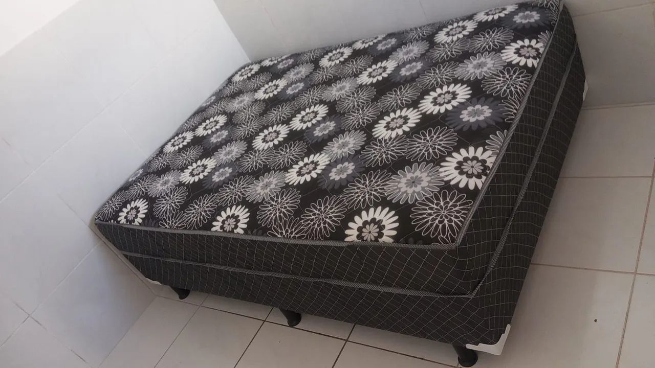 Cama box