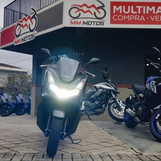 (Tx. 0,99% em até 18x no Cartão) Honda / PCX 160 CBS - 2023 - Foto 5