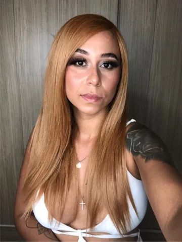 Peruca wig ruiva com repartição em tela